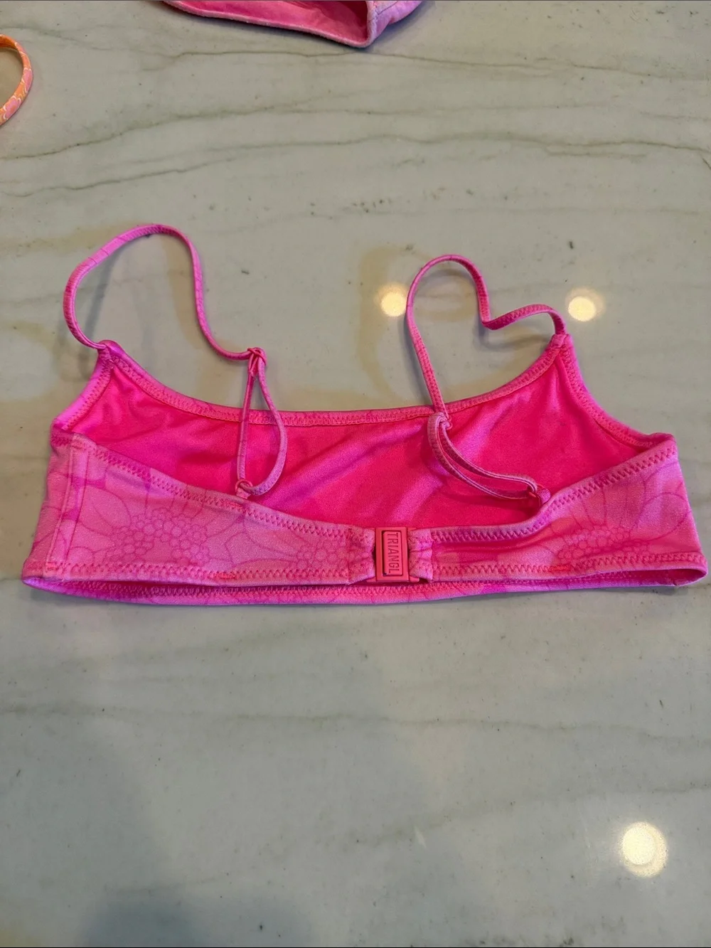 triangl swimwear Girls' Hot Pink Floral Bandeau Bikini Top